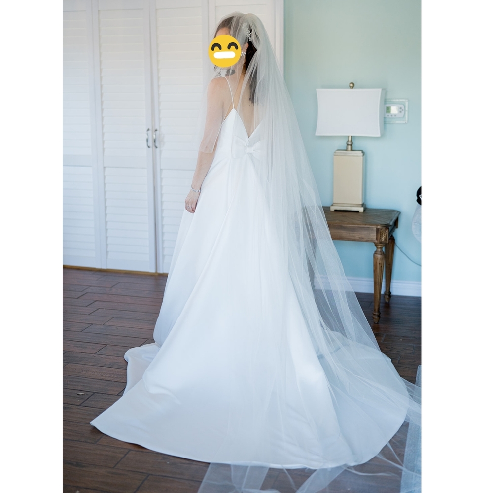Cathedral wedding veil